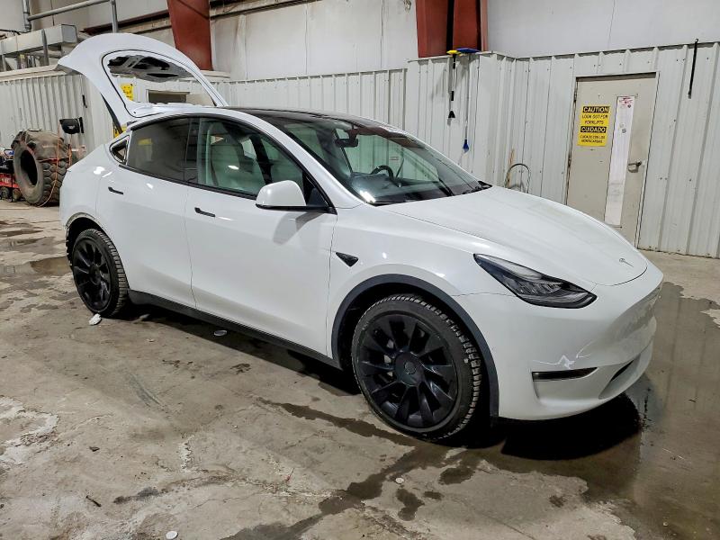 Фото 4 - TESLA MODEL Y