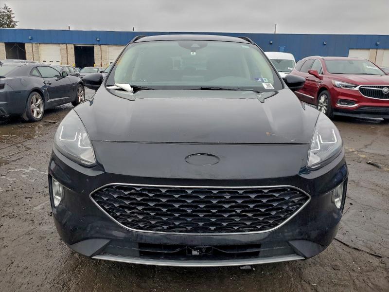 Фото 5 - FORD ESCAPE