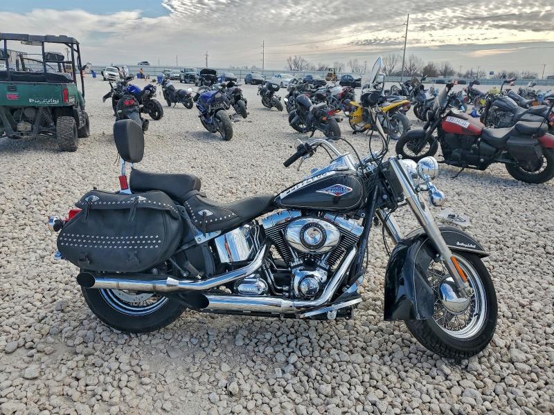 HARLEY-DAVIDSON FL 2012