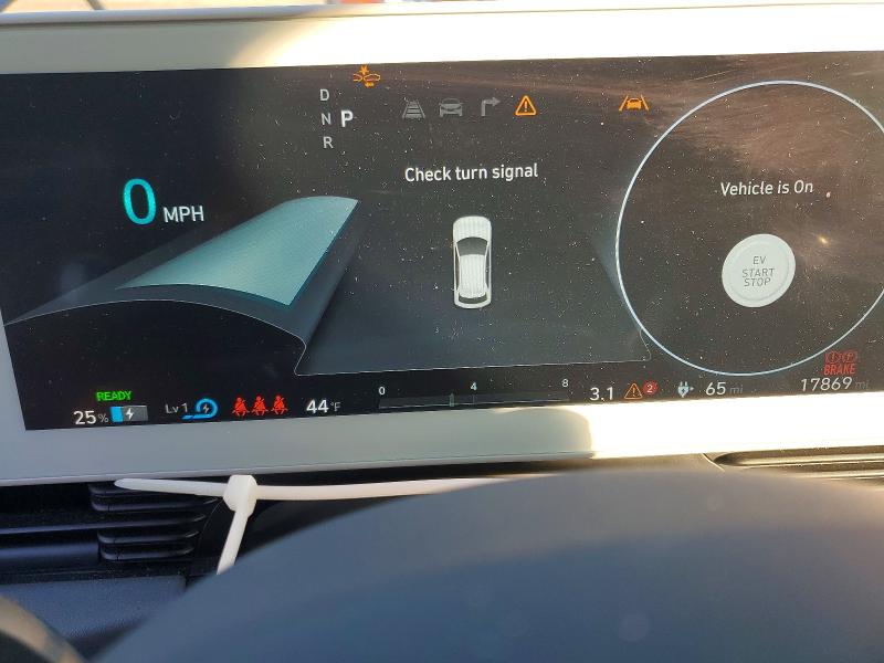 Фото 9 - HYUNDAI IONIQ