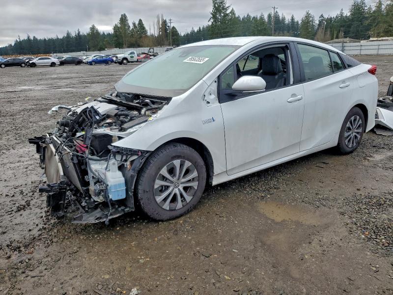 Фото 1 - TOYOTA PRIUS