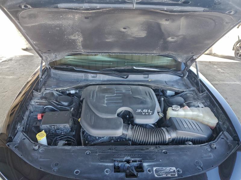 Фото 11 - DODGE CHARGER