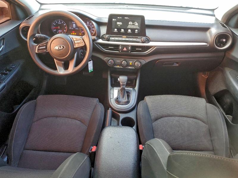 Фото 8 - KIA FORTE