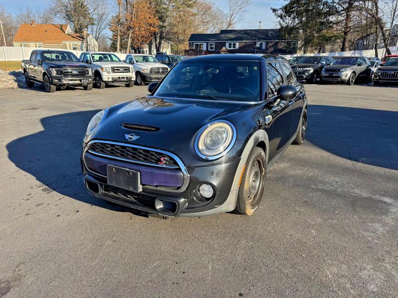 Фото 1 - MINI COOPER