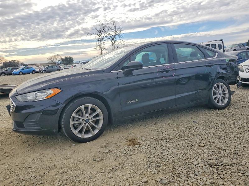 Фото 1 - FORD FUSION