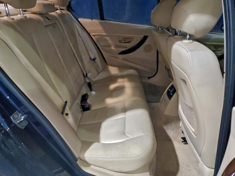 Фото 10 - BMW 3 SERIES