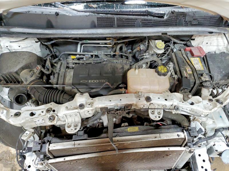 Фото 12 - CHEVROLET TRAX