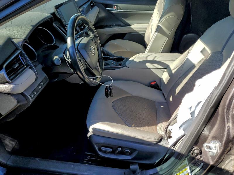 Фото 7 - TOYOTA CAMRY