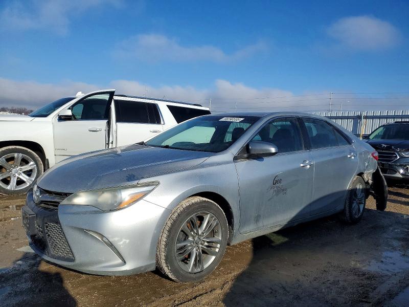 Фото 1 - TOYOTA CAMRY