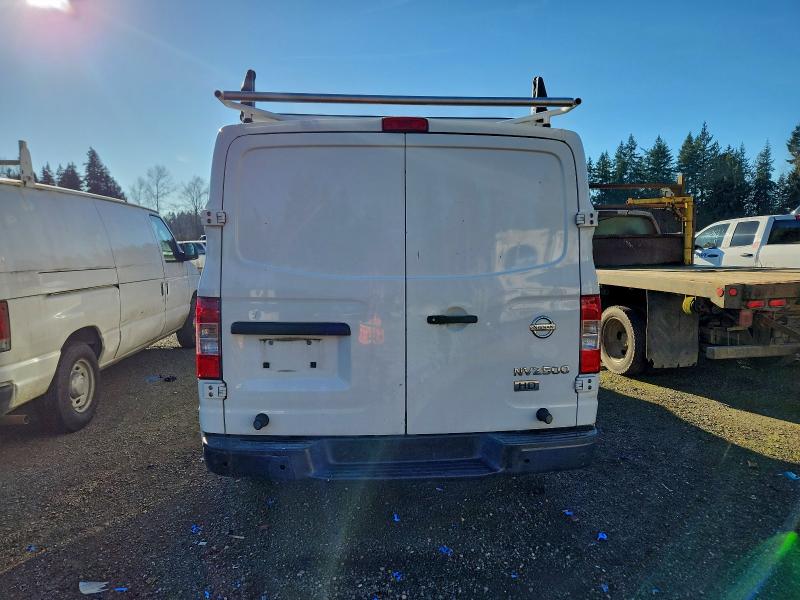 Фото 6 - NISSAN NV