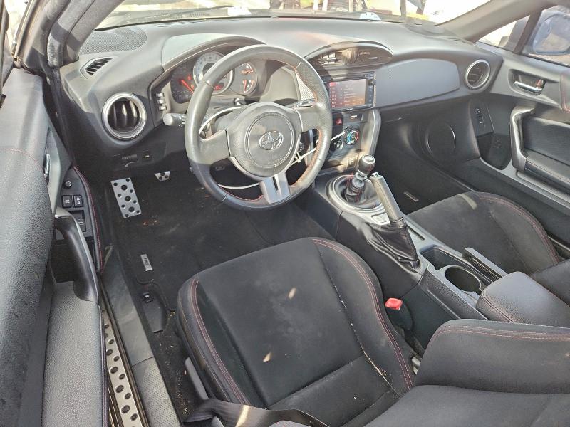 Фото 8 - TOYOTA SCION