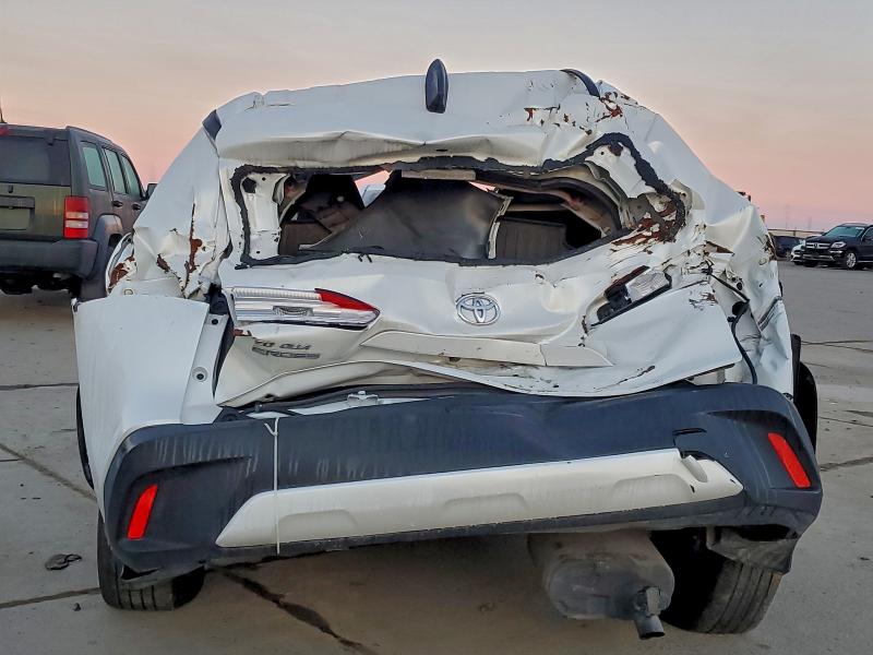 Фото 6 - TOYOTA COROLLA CR