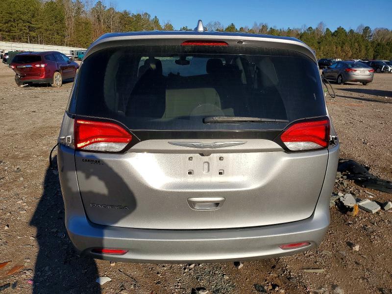 Фото 6 - CHRYSLER PACIFICA