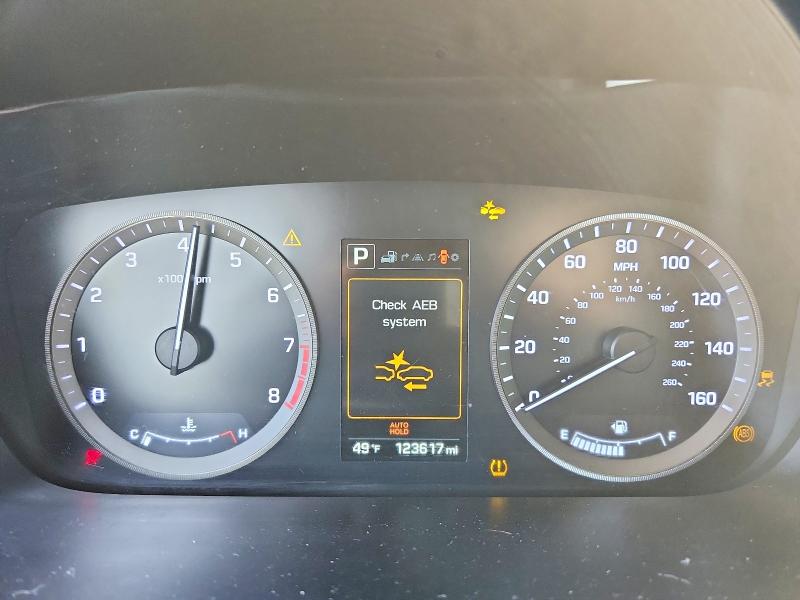 Фото 9 - HYUNDAI SONATA