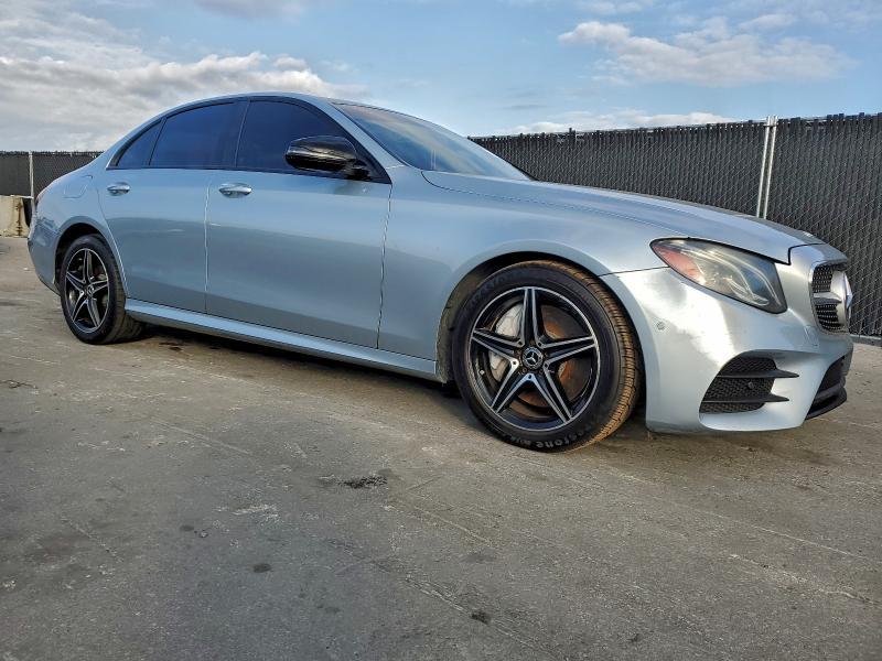 Фото 4 - MERCEDES-BENZ E-CLASS
