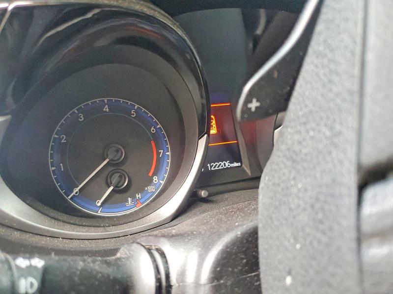 Фото 9 - TOYOTA COROLLA