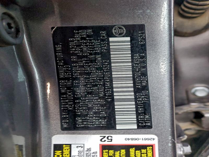 Фото 12 - TOYOTA CAMRY