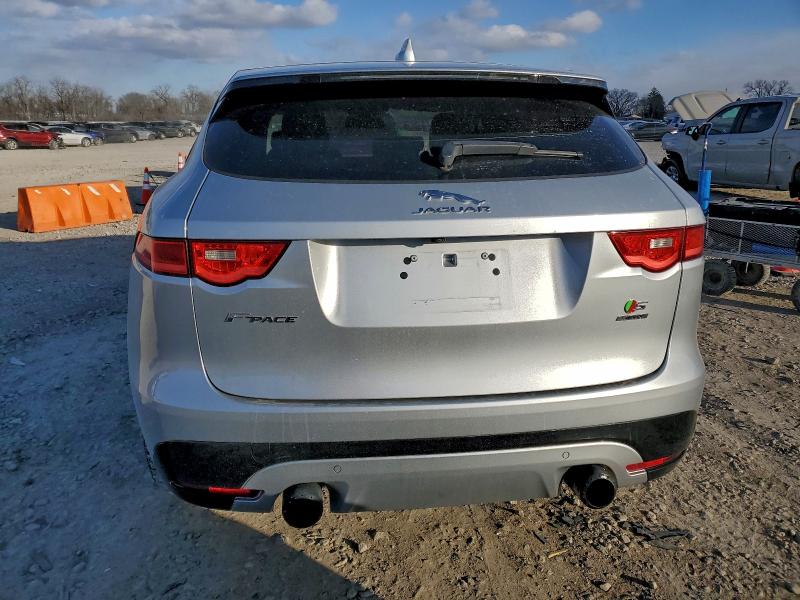 Фото 6 - JAGUAR F-PACE