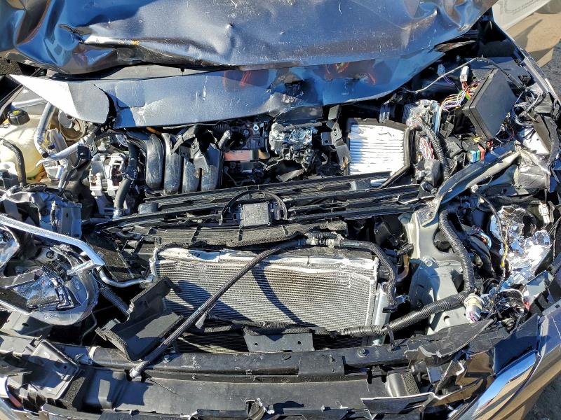 Фото 11 - NISSAN SENTRA