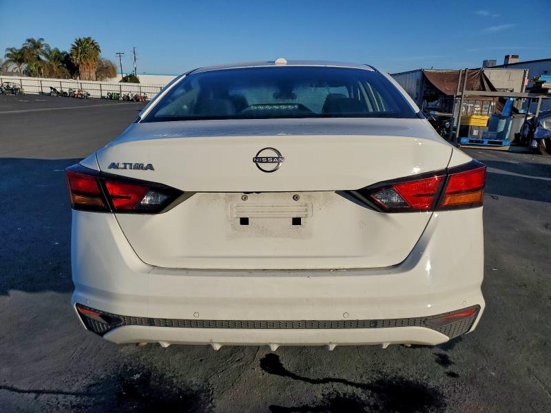 Фото 6 - NISSAN ALTIMA