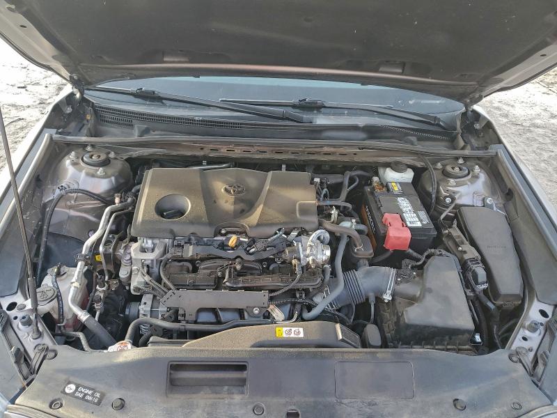 Фото 11 - TOYOTA CAMRY