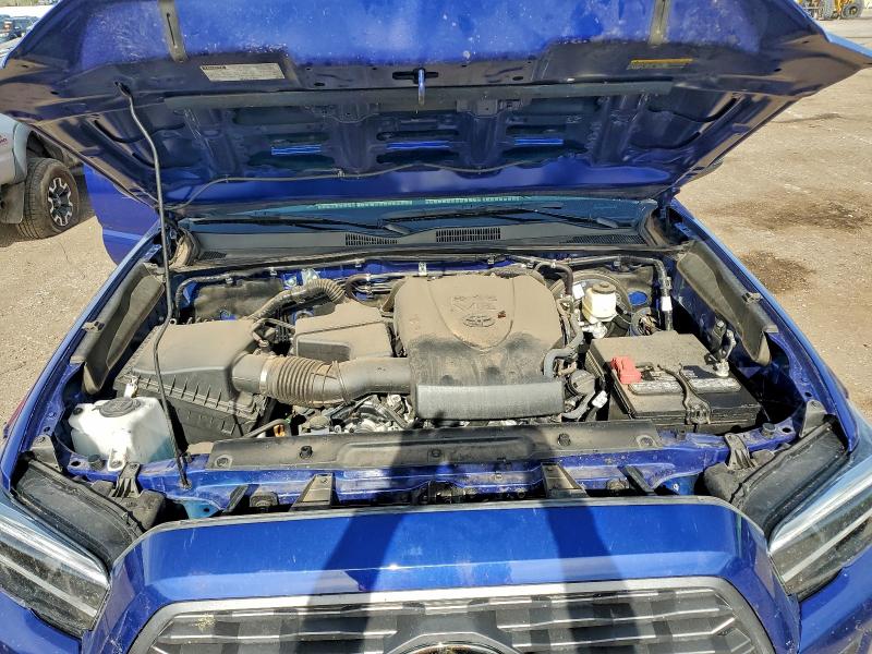 Фото 11 - TOYOTA TACOMA