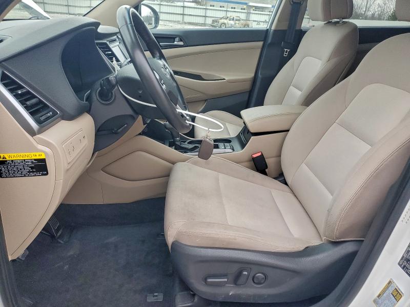 Фото 7 - HYUNDAI TUCSON