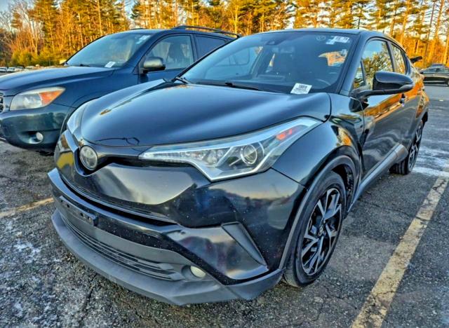 Фото 2 - TOYOTA C-HR