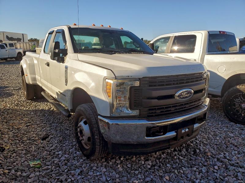 Фото 1 - FORD F350