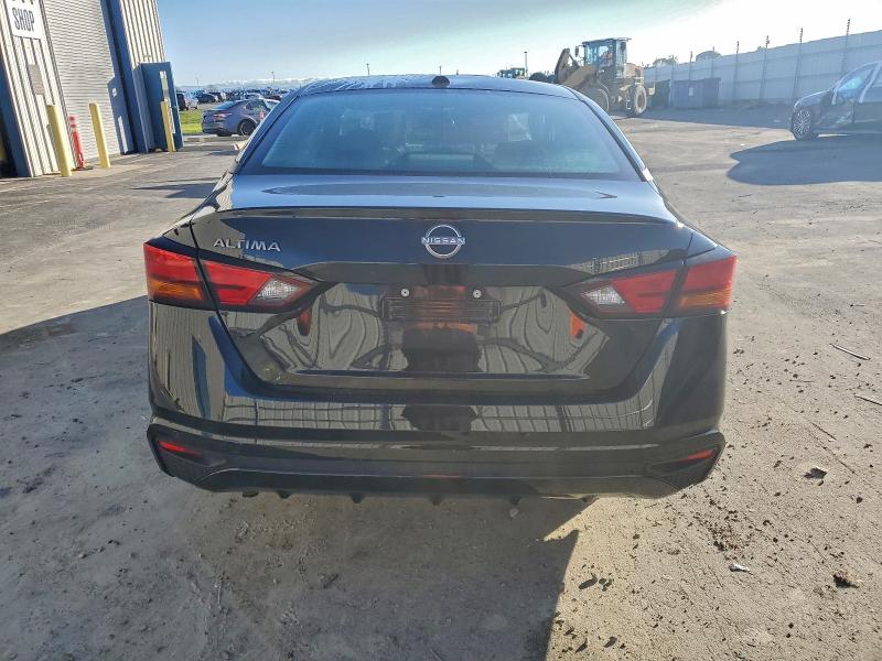 Фото 6 - NISSAN ALTIMA