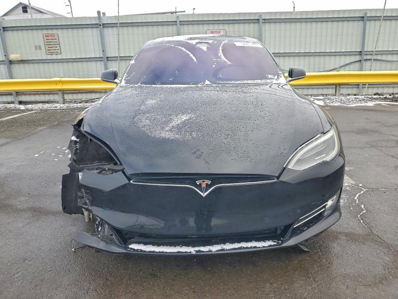Фото 5 - TESLA MODEL S
