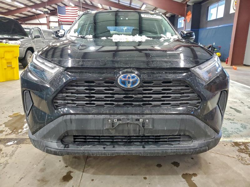 Фото 5 - TOYOTA RAV4