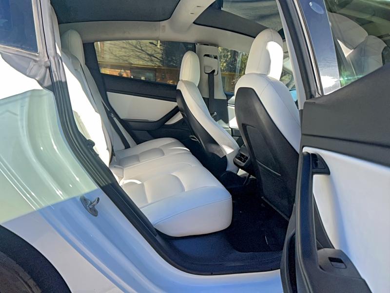 Фото 6 - TESLA MODEL 3