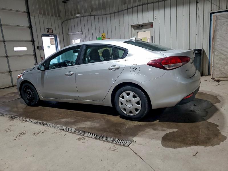 Фото 2 - KIA FORTE