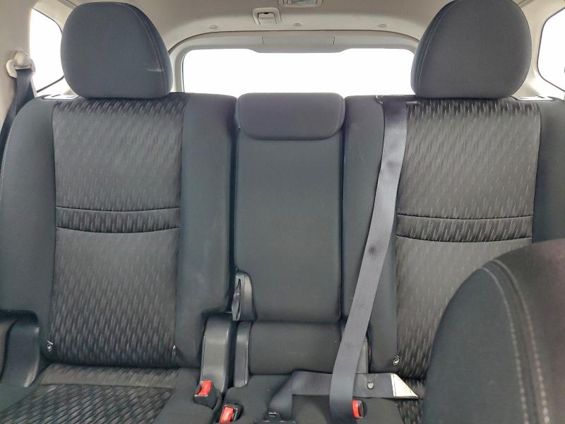 Фото 10 - NISSAN ROGUE