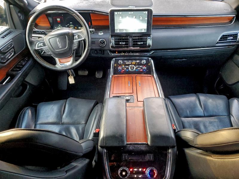 Фото 8 - LINCOLN NAVIGATOR