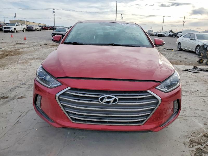 Фото 5 - HYUNDAI ELANTRA