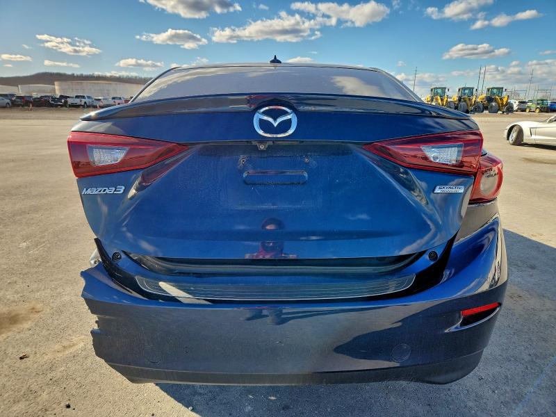 Фото 6 - MAZDA 3