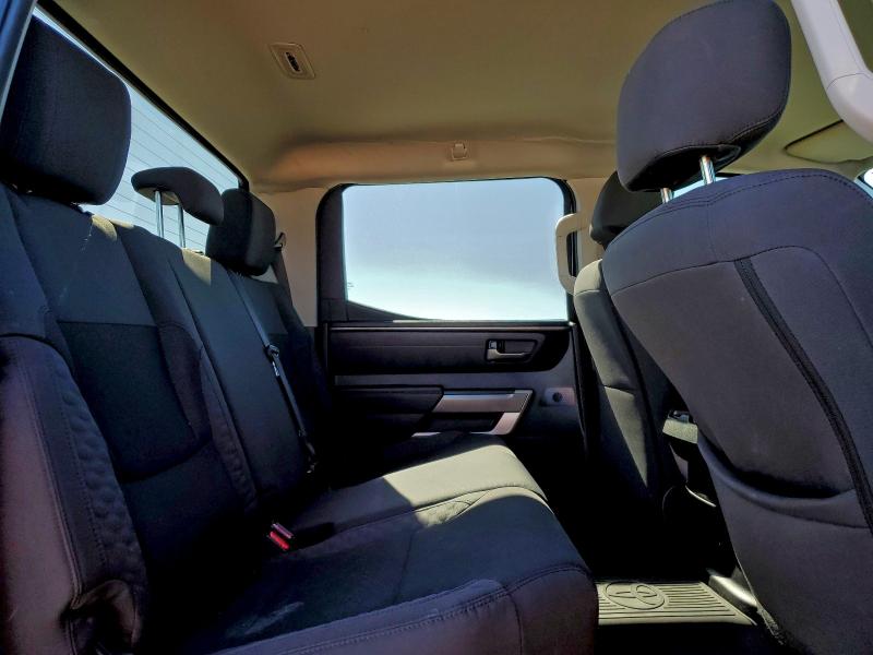 Фото 10 - TOYOTA TUNDRA