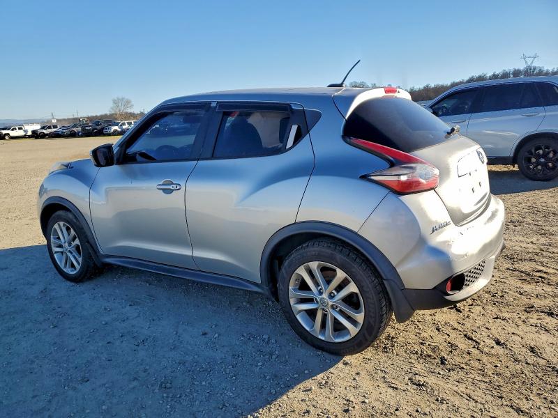 Фото 2 - NISSAN JUKE