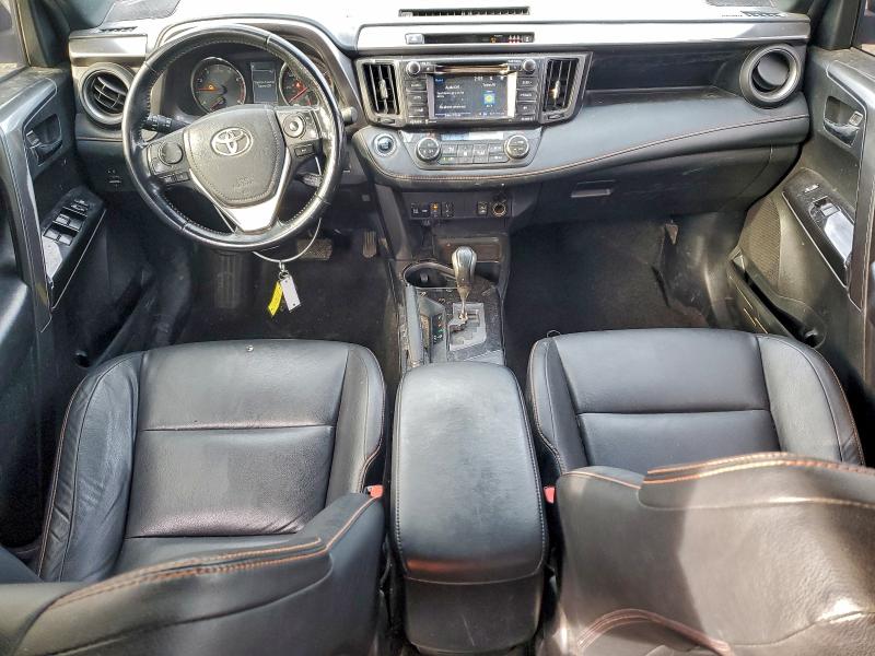 Фото 8 - TOYOTA RAV4