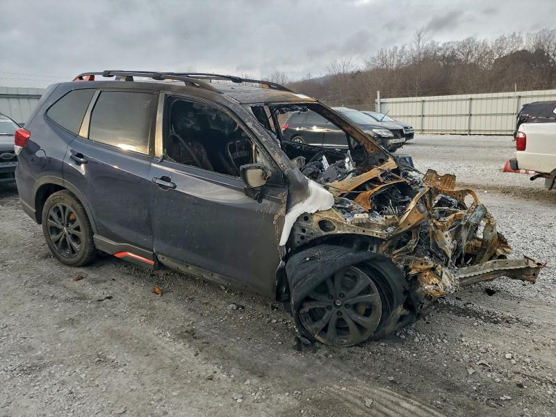 Фото 4 - SUBARU FORESTER