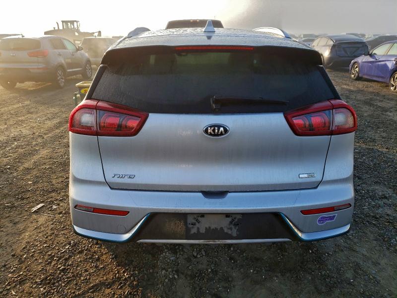 Фото 6 - KIA NIRO