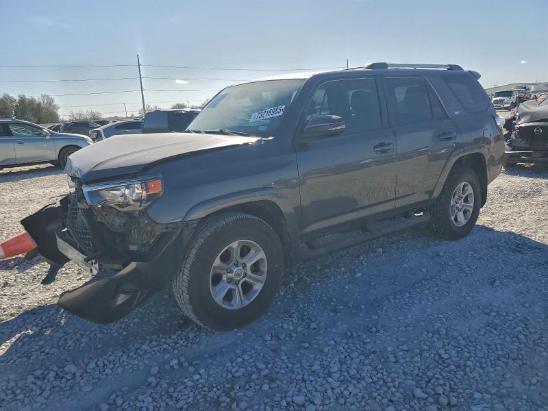 Фото 1 - TOYOTA 4RUNNER