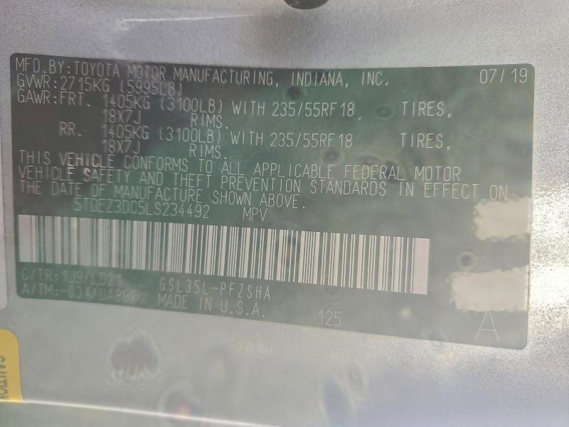 Фото 13 - TOYOTA SIENNA