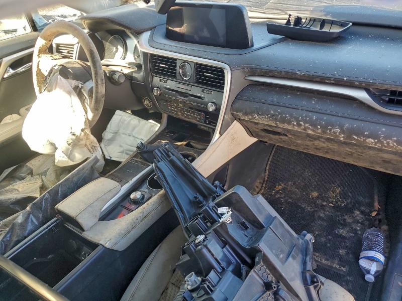 Фото 8 - LEXUS RX350