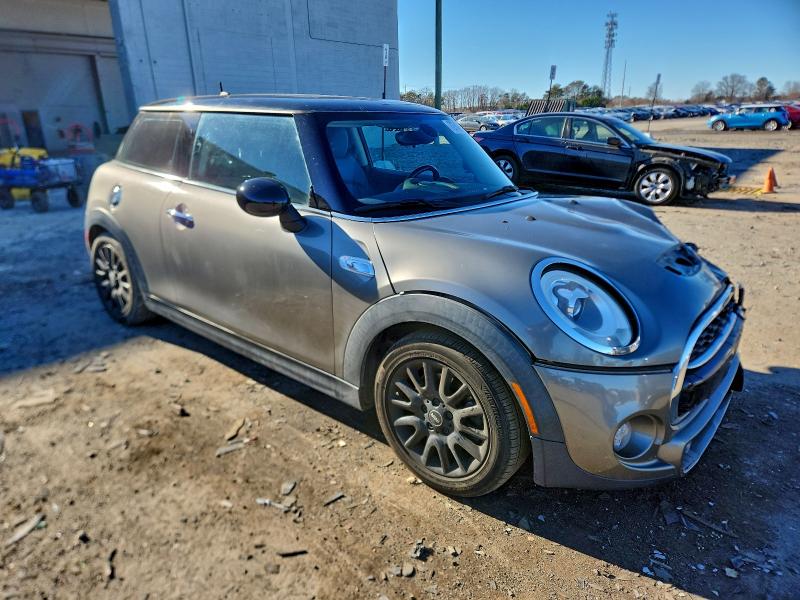 Фото 4 - MINI COOPER