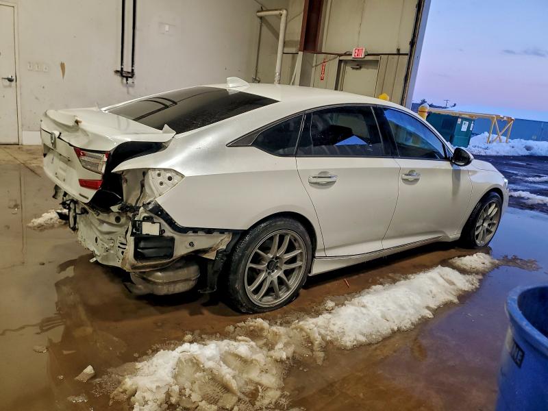 Фото 3 - HONDA ACCORD