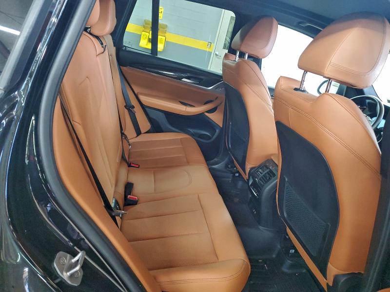 Фото 10 - BMW X3