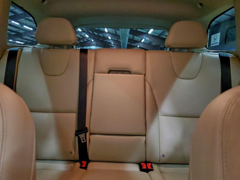 Фото 10 - VOLVO XC60